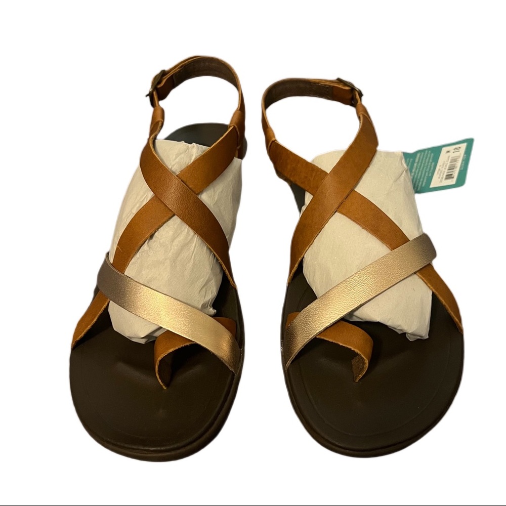 NWT Olukai Upena Sandals sz 10